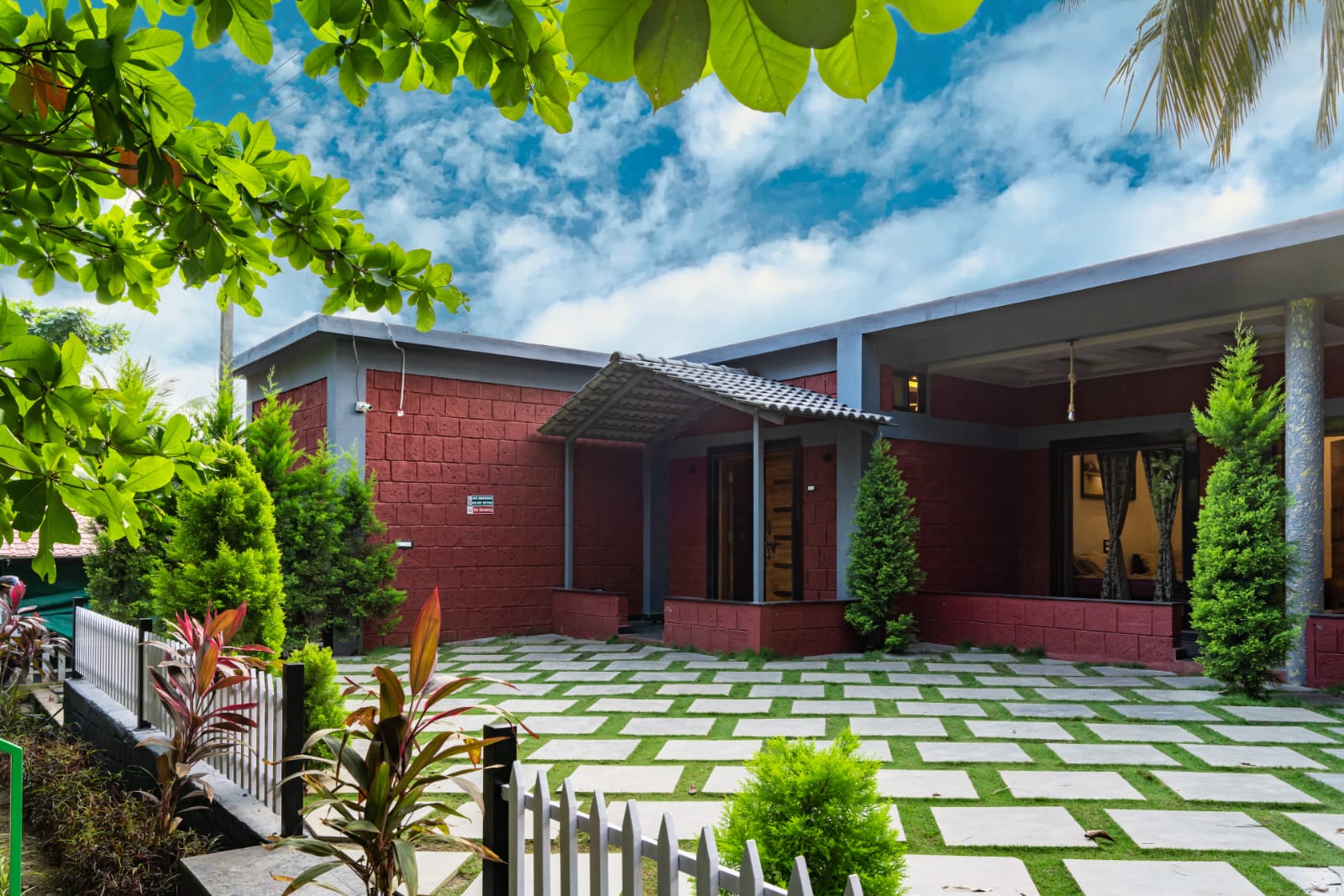 Top Resorts & Homestays in Dandeli